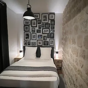 Loft Jaures , París Francia
